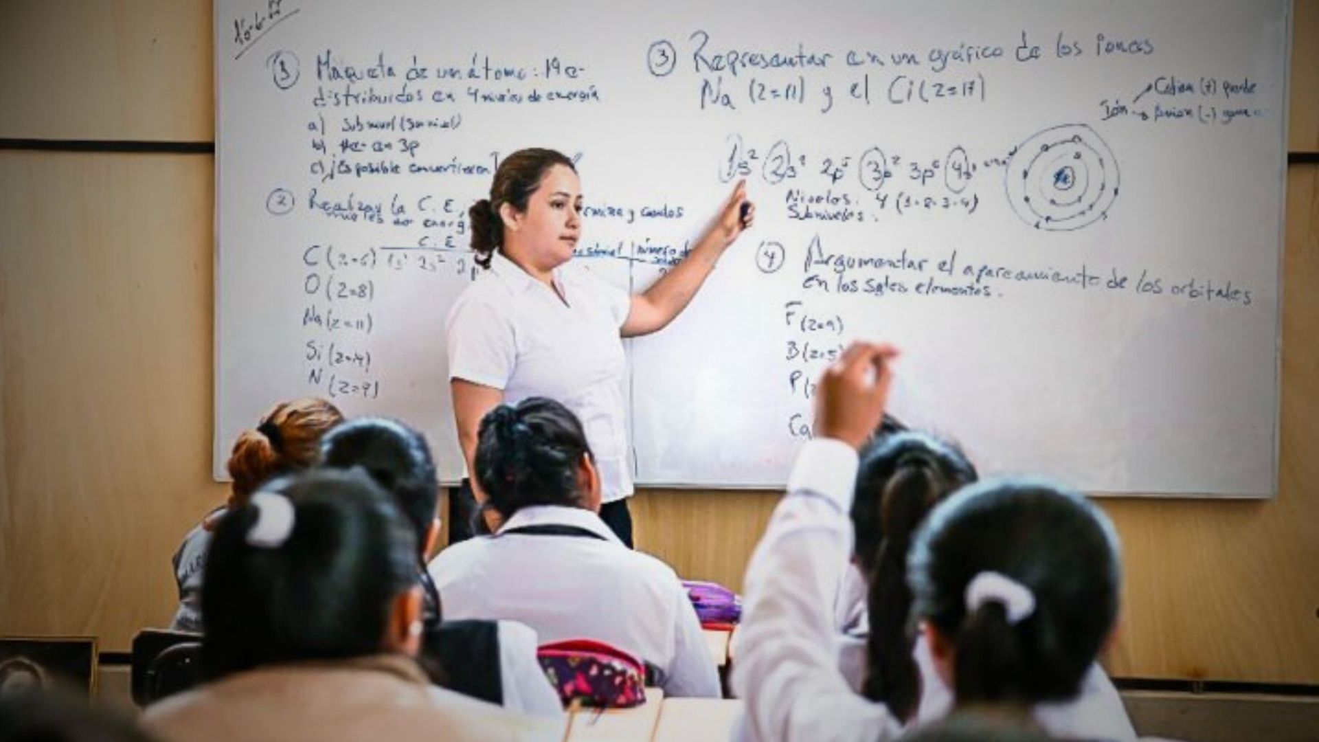 Más de 17 mil docentes serán reasignados a nuevos colegios en el 2026: Minedu culmina proceso 2025